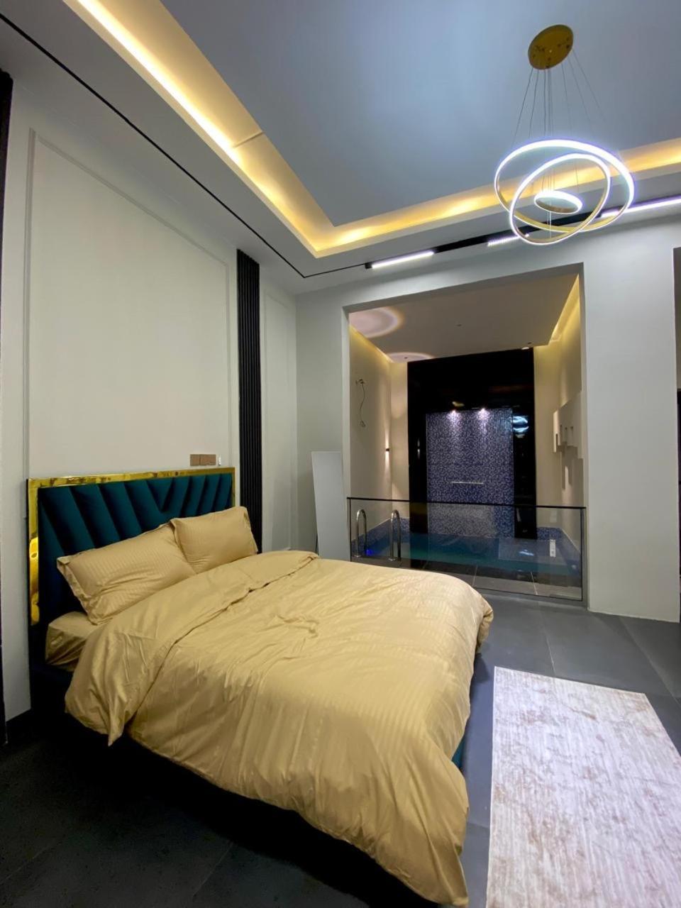 Villa Nirvana